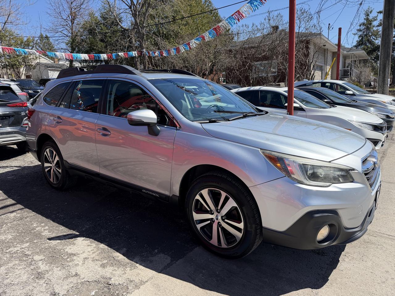 2018 Subaru Outback Limited Eyesight Photo