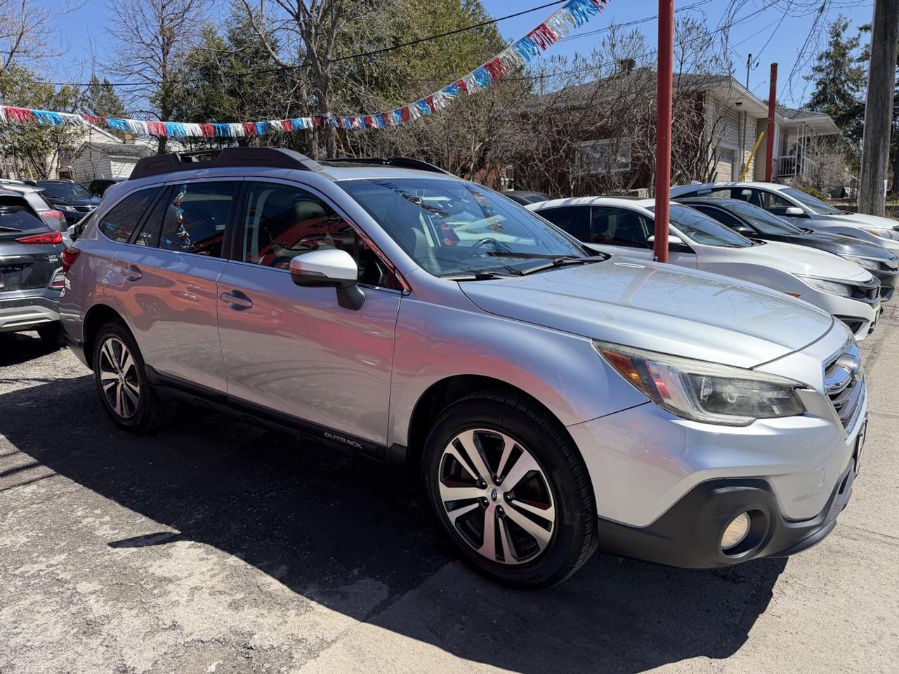 2018 Subaru Outback Limited Eyesight Photo