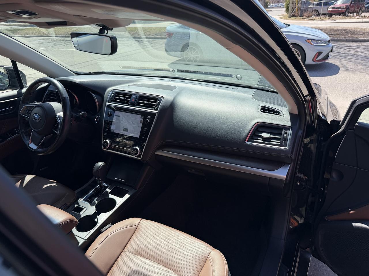 2018 Subaru Outback Limited Eyesight Photo