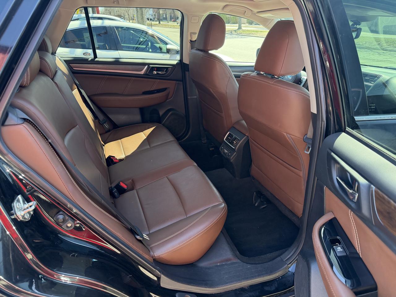 2018 Subaru Outback Limited Eyesight Photo