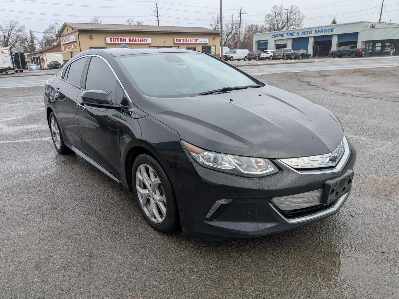2018 Chevrolet Volt Premier Photo2