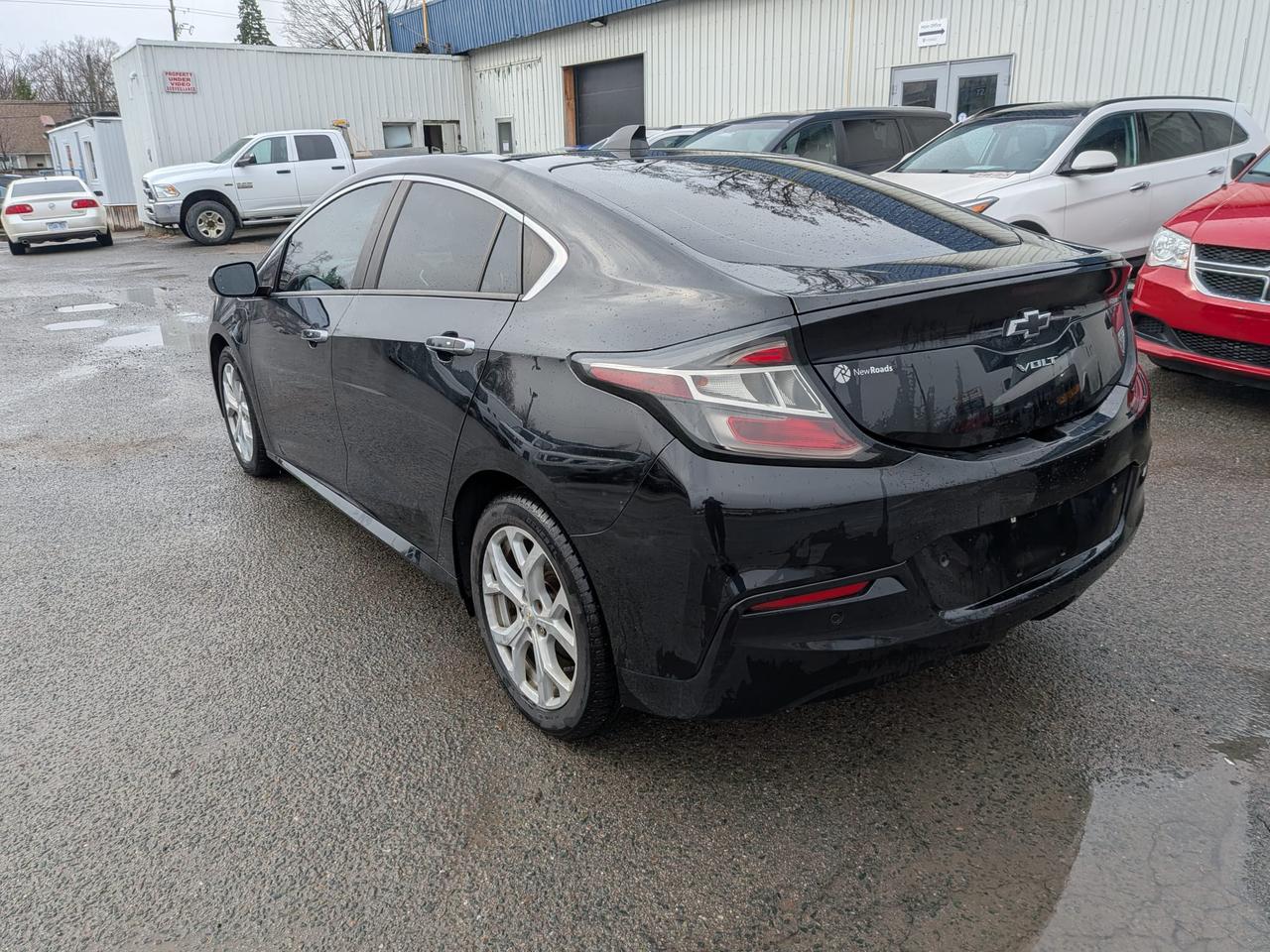 2018 Chevrolet Volt Premier Photo