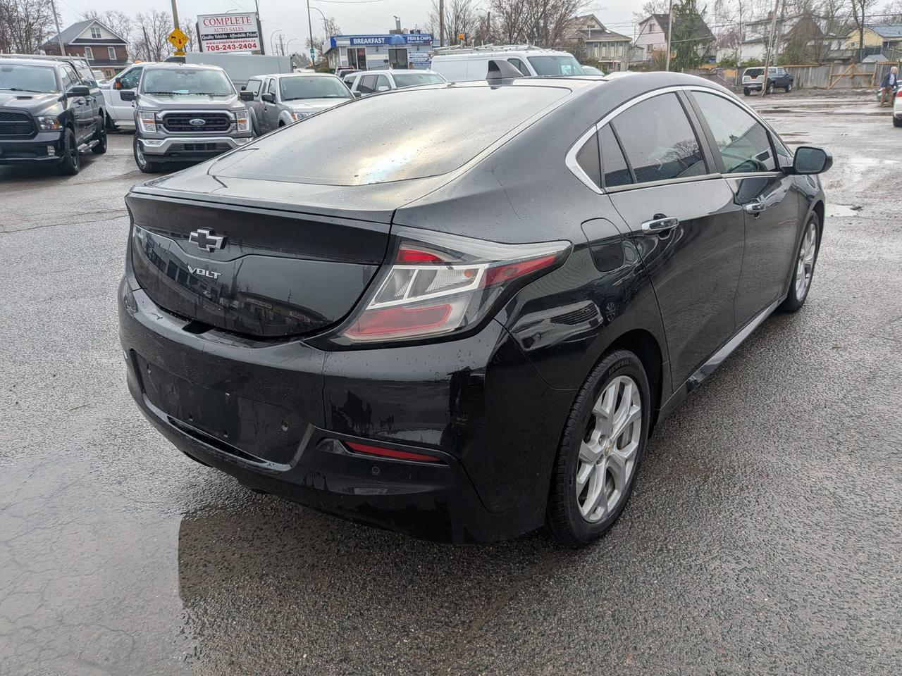 2018 Chevrolet Volt Premier Photo