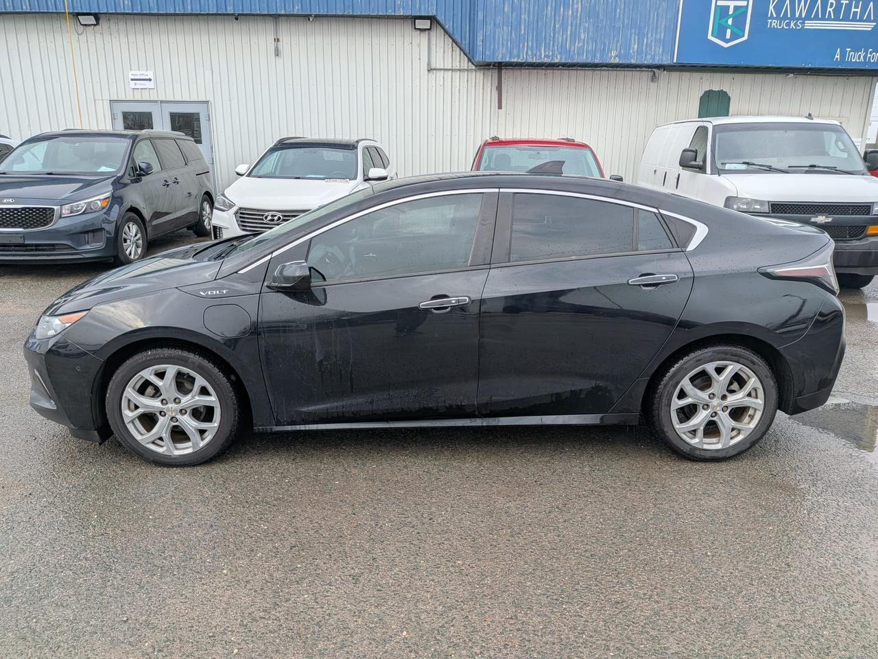 2018 Chevrolet Volt Premier Photo