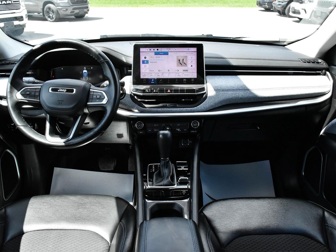 2022 Jeep Compass NORTH Photo