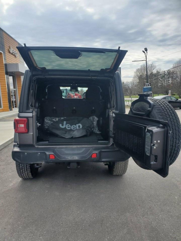 2022 Jeep Wrangler Unlimited Sahara 4X4 Photo