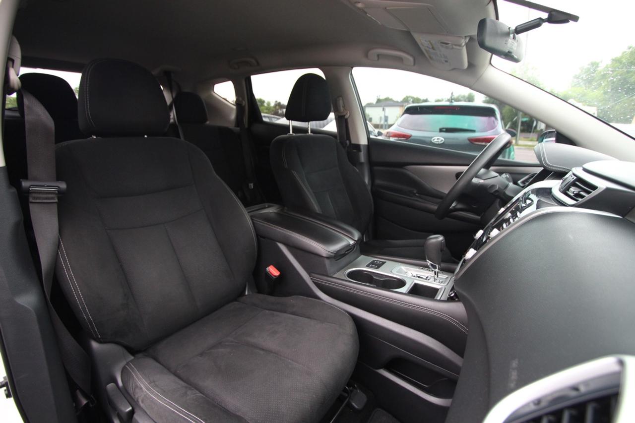 2019 Nissan Murano S Photo