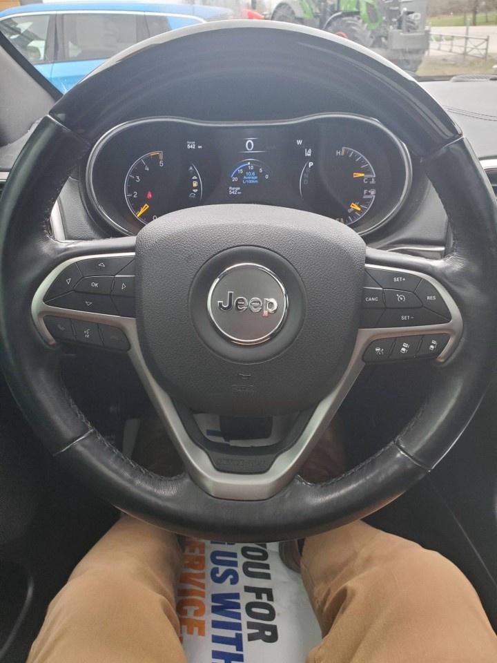 2018 Jeep Grand Cherokee OVERLAND 4X4 Photo