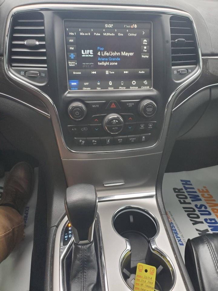 2018 Jeep Grand Cherokee OVERLAND 4X4 Photo