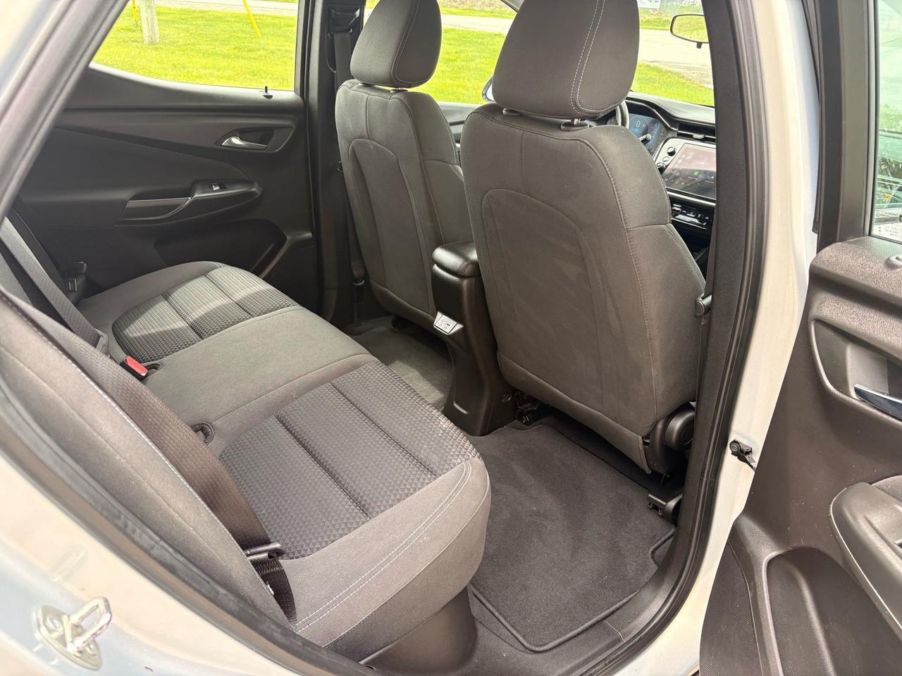2023 Chevrolet Bolt EUV FWD 4dr LT Photo