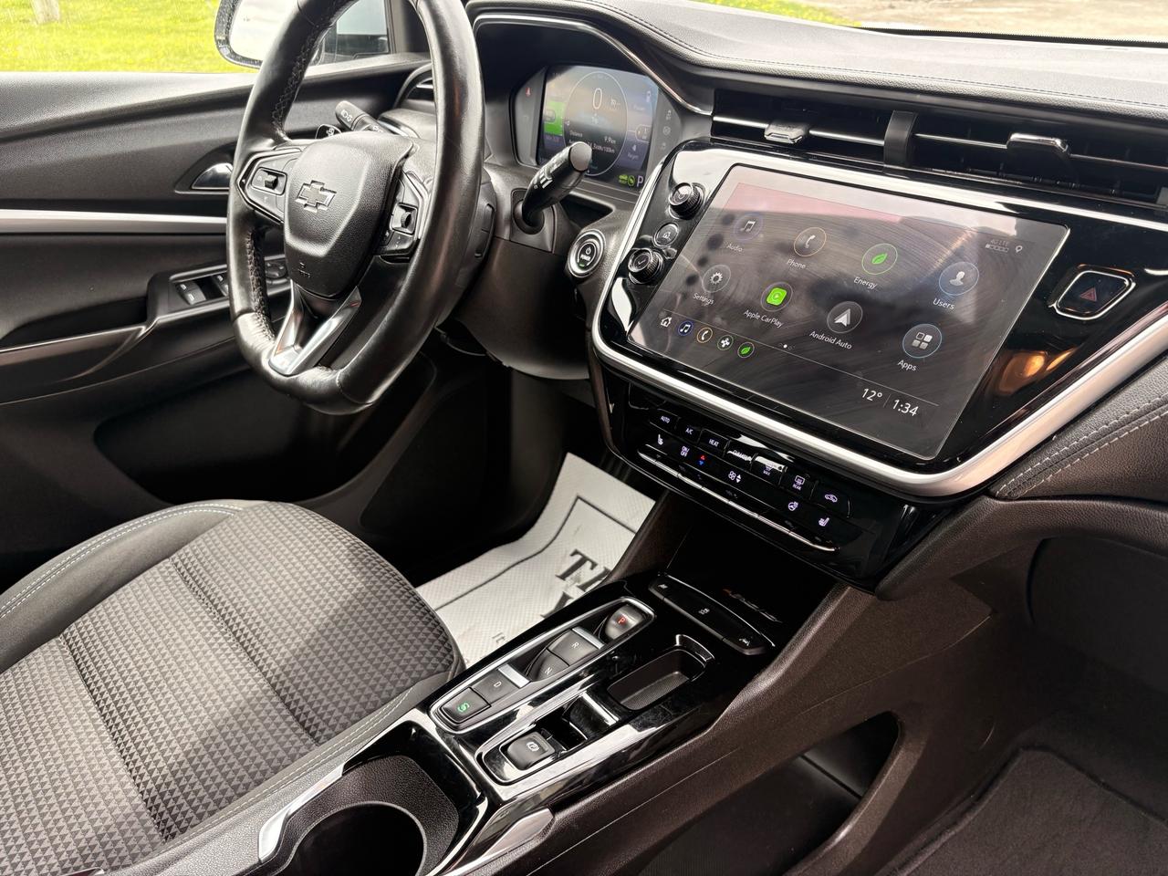 2023 Chevrolet Bolt EUV FWD 4dr LT Photo