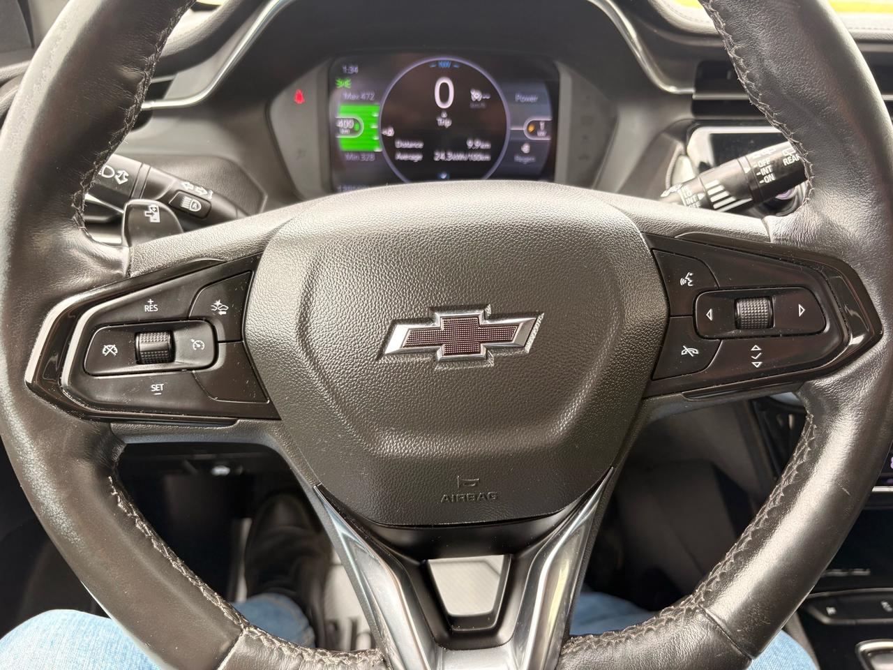 2023 Chevrolet Bolt EUV FWD 4dr LT Photo