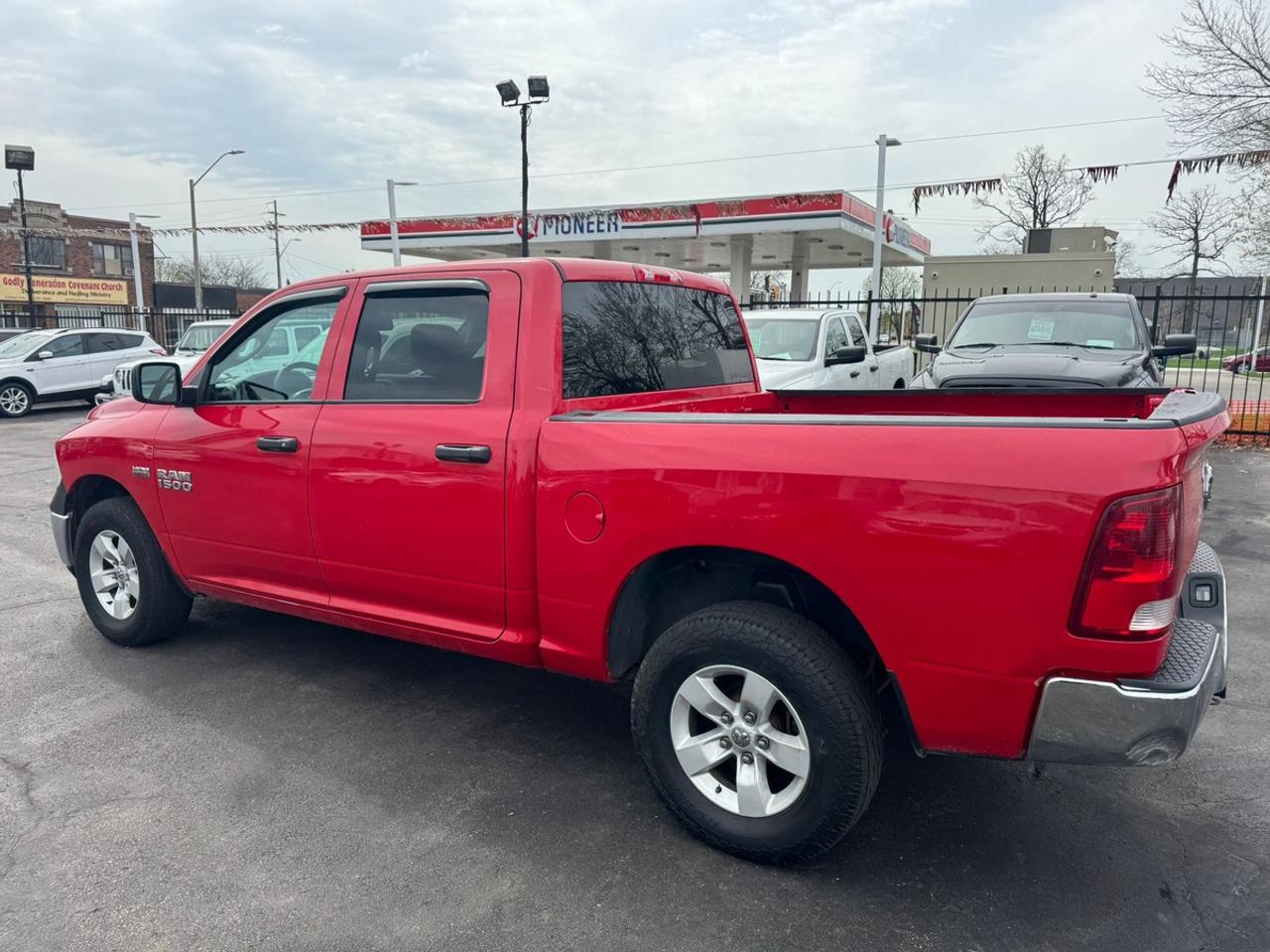2017 RAM 1500 ST Photo