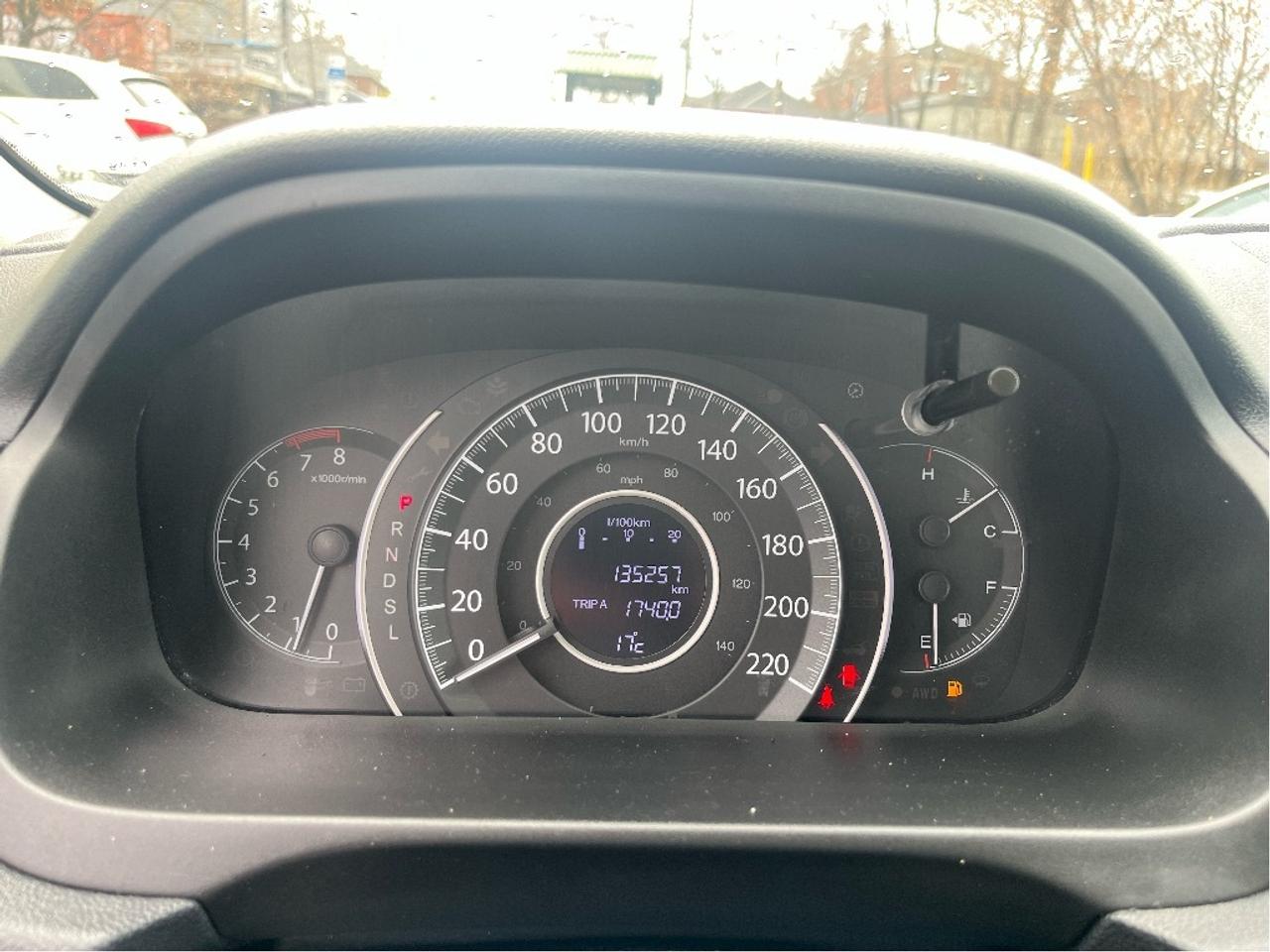 2015 Honda CR-V SE CERTIFIED Photo