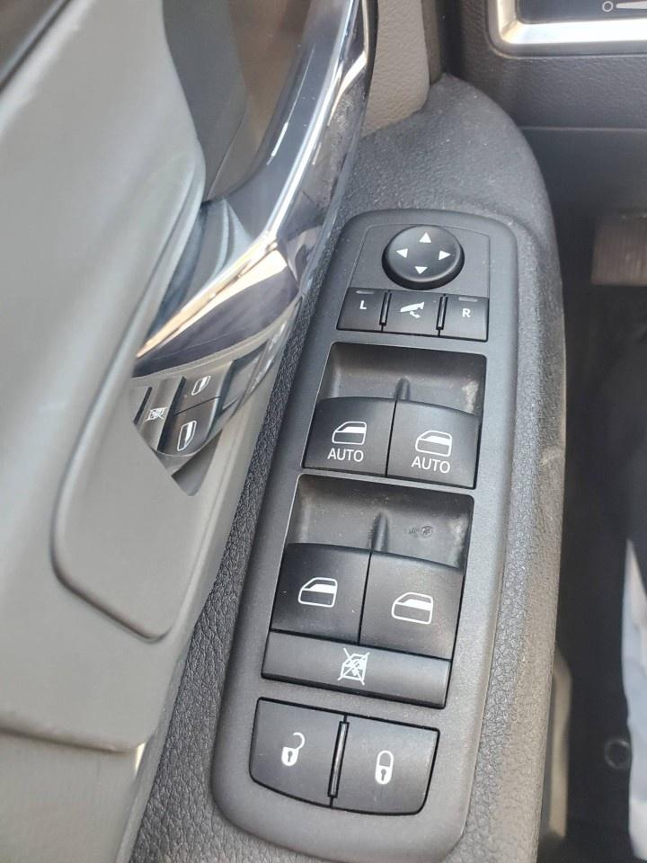 2021 RAM 1500 Classic SLT 4x4 Quad Cab 6'4" Box Photo