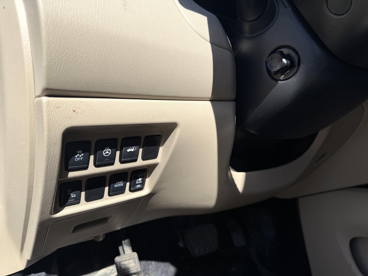 2020 Nissan Pathfinder 4x4 Platinum AWD - Low kms - Double Sunroof! Photo