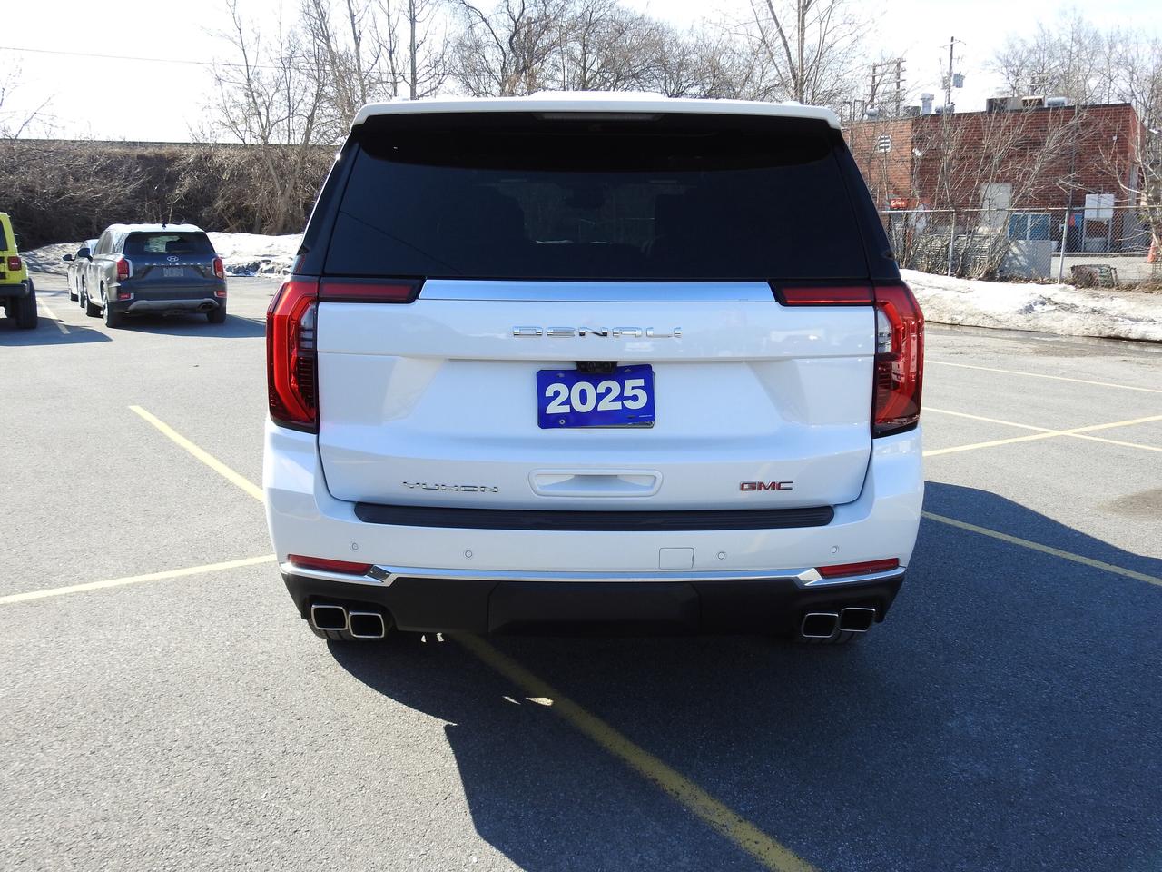 2025 GMC Yukon DENALI RESERVE- SUPERCRUISE- REAR SEAT VIDEO Photo