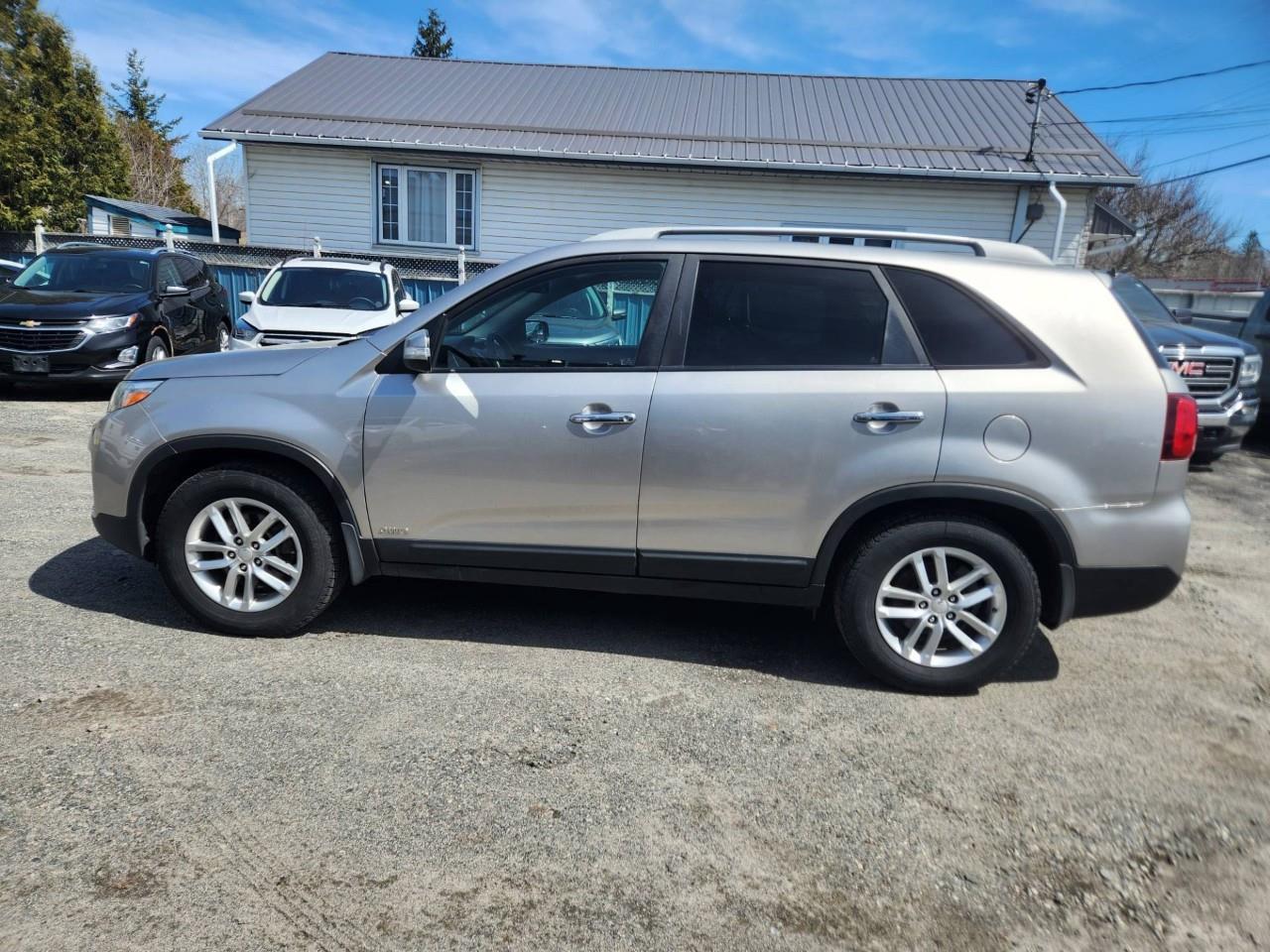 2015 Kia Sorento LX Premium (A6) 4dr All-Wheel Drive Photo