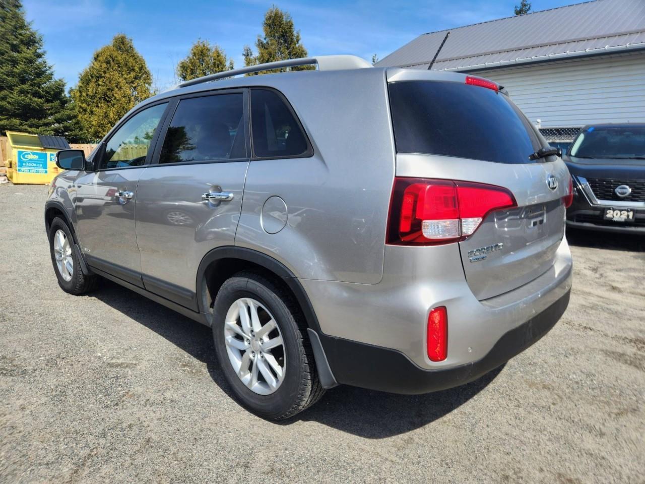 2015 Kia Sorento LX Premium (A6) 4dr All-Wheel Drive Photo