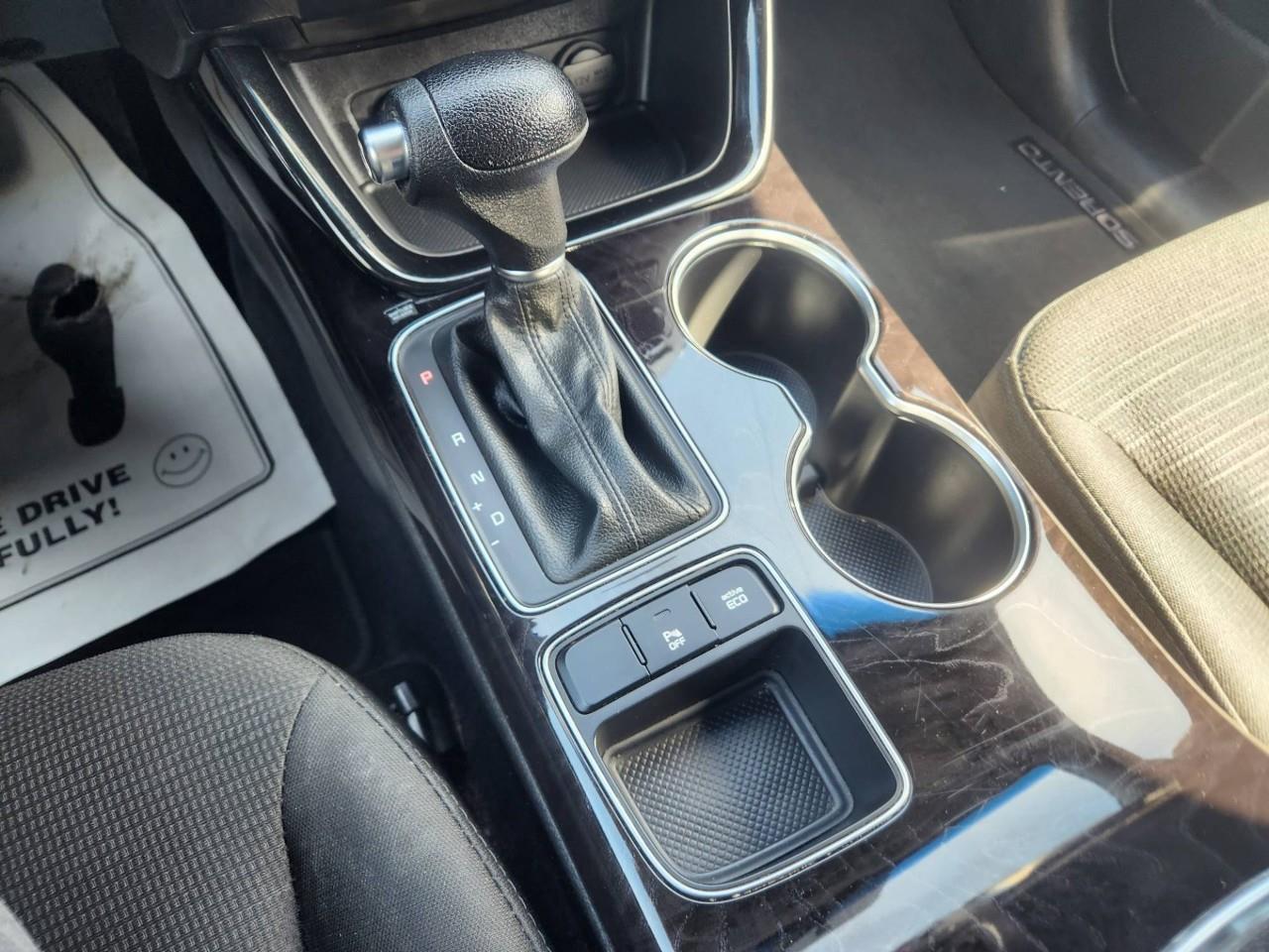 2015 Kia Sorento LX Premium (A6) 4dr All-Wheel Drive Photo