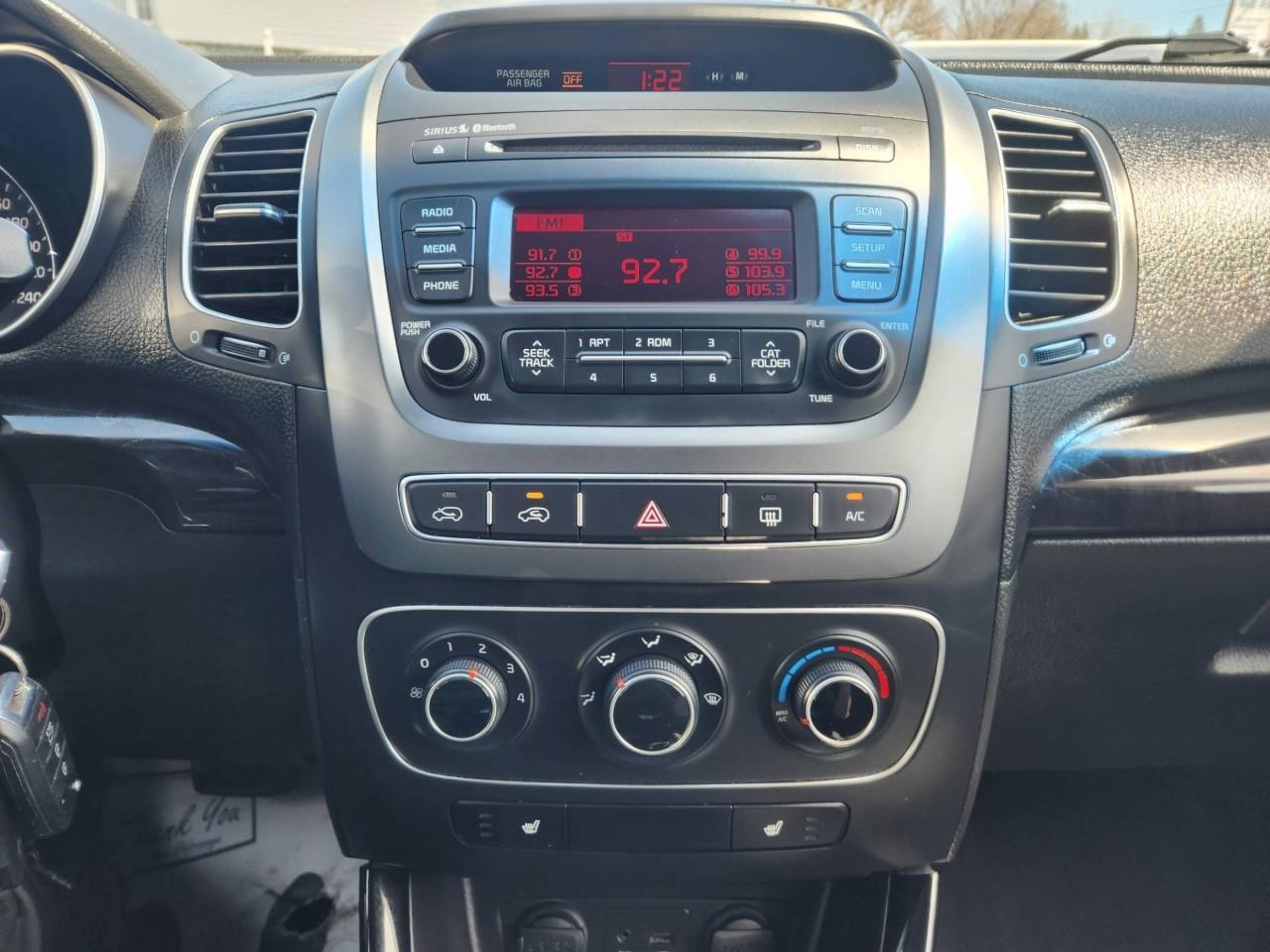 2015 Kia Sorento LX Premium (A6) 4dr All-Wheel Drive Photo