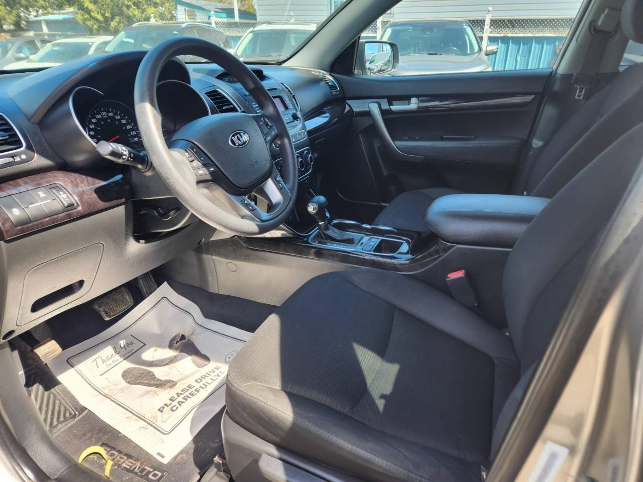 2015 Kia Sorento LX Premium (A6) 4dr All-Wheel Drive Photo
