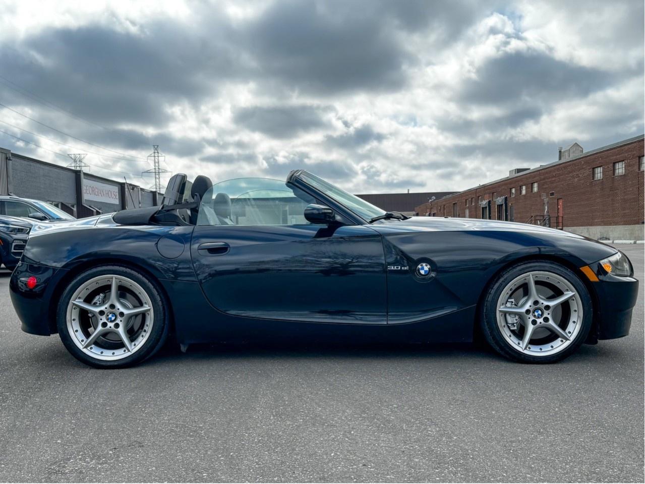 2006 BMW Z4 2dr Z4 Roadster 3.0si Photo