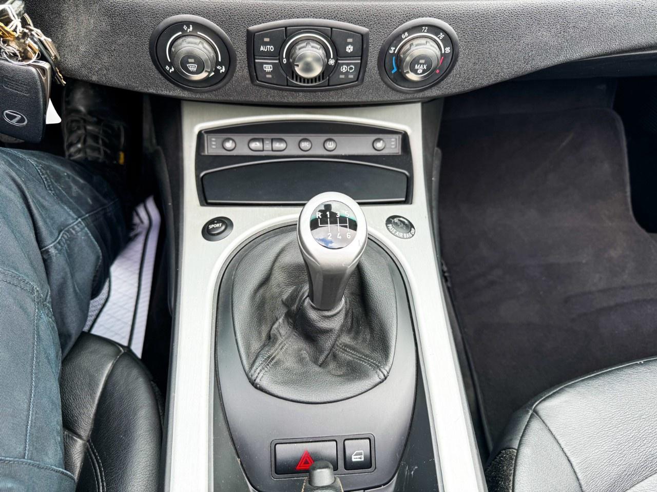2006 BMW Z4 2dr Z4 Roadster 3.0si Photo