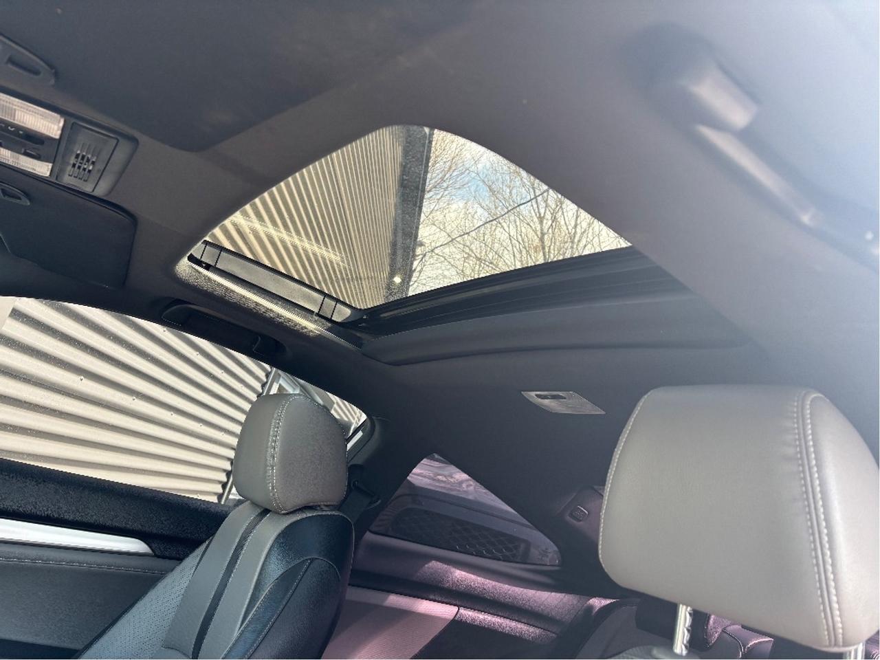 2018 Honda Civic Touring Photo