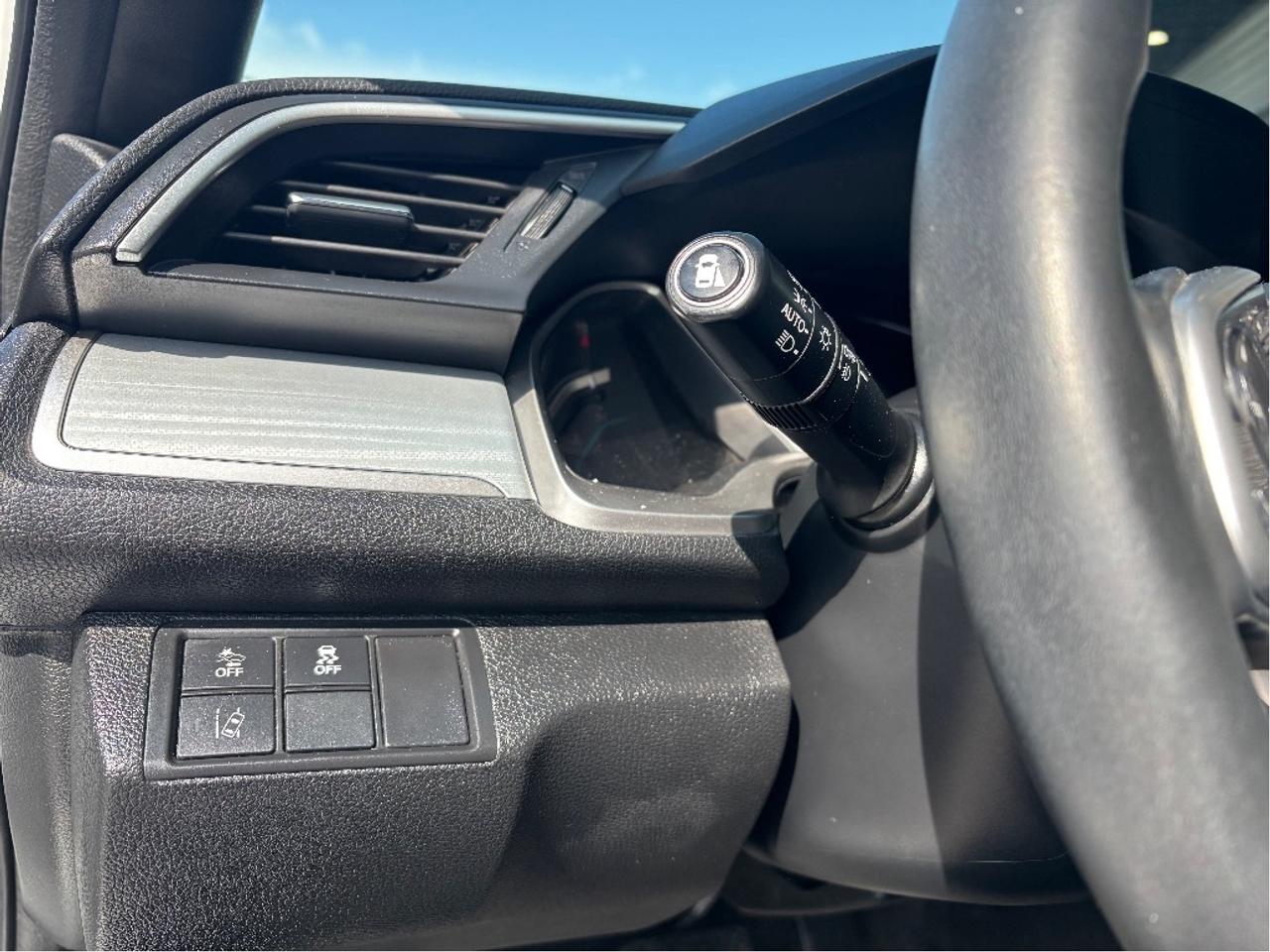 2018 Honda Civic Touring Photo