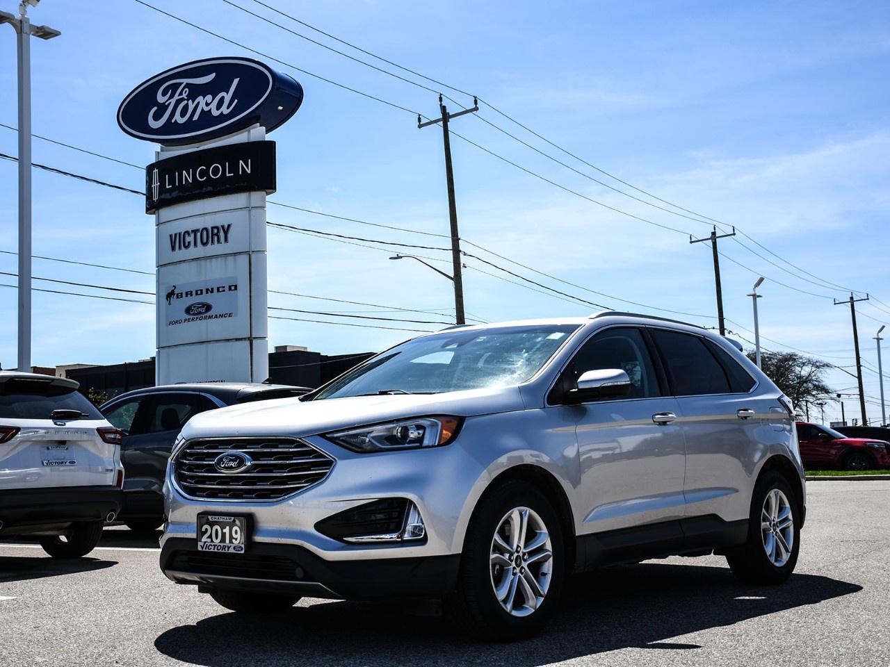 2019 Ford Edge SEL AWD Photo