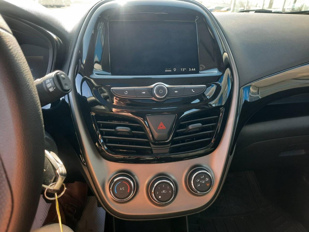 2021 Chevrolet Spark 4dr HB CVT 1LT Photo
