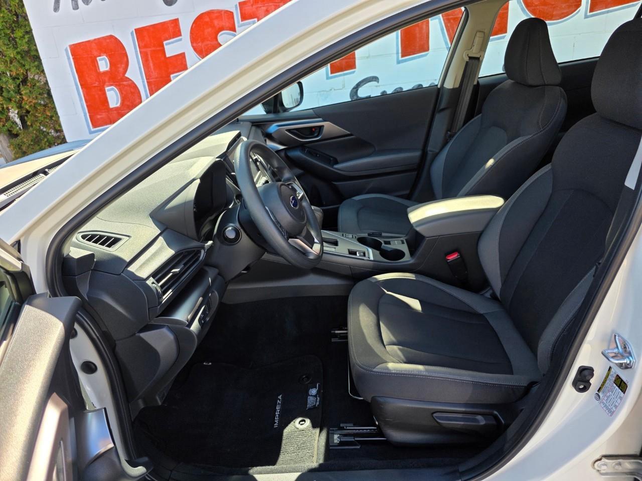 2024 Subaru Impreza Convenience 4dr Hatchback Photo