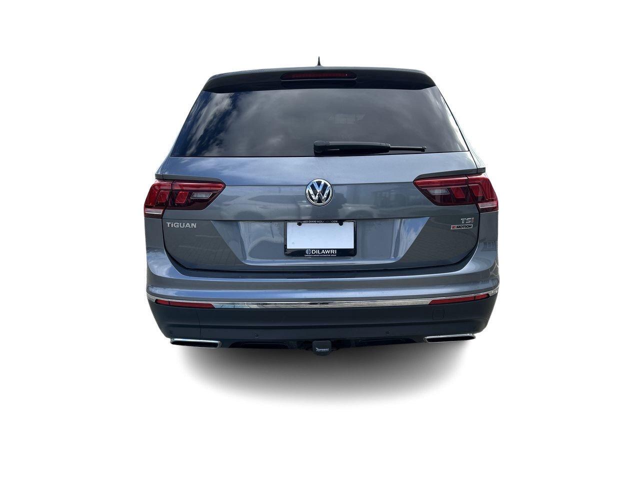 2018 Volkswagen Tiguan Highline 2.0T 8sp at w/Tip 4M Leather  Alloy Wheel Photo