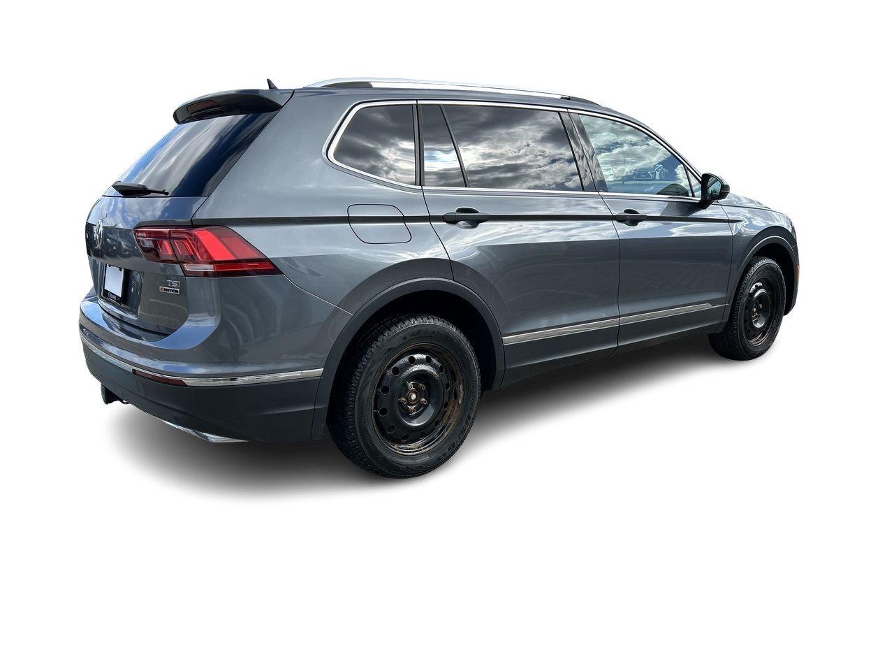 2018 Volkswagen Tiguan Highline 2.0T 8sp at w/Tip 4M Leather  Alloy Wheel Photo