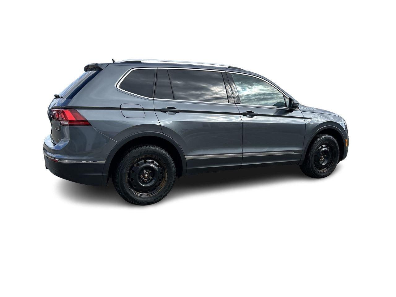 2018 Volkswagen Tiguan Highline 2.0T 8sp at w/Tip 4M Leather  Alloy Wheel Photo