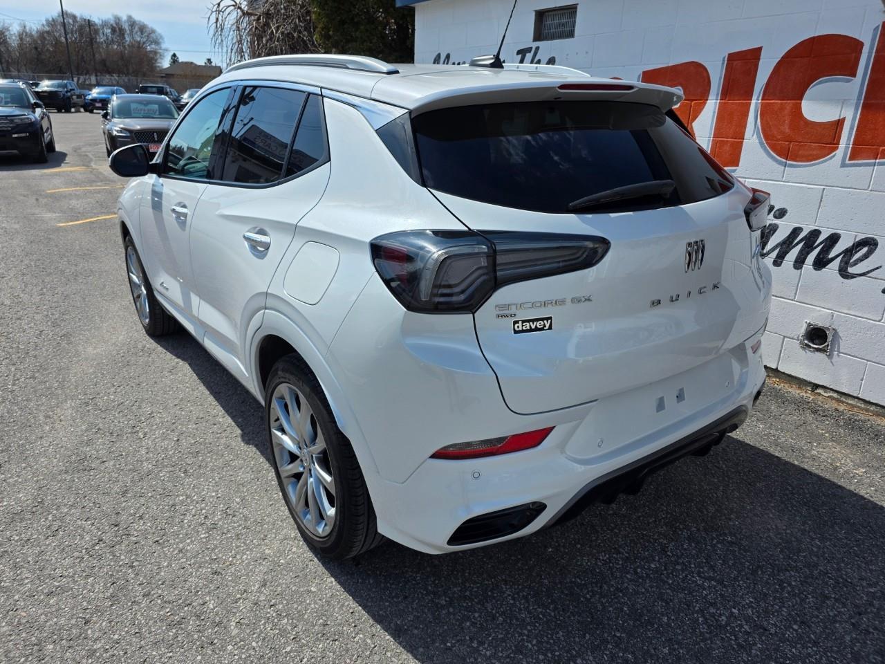 2024 Buick Encore GX Avenir 4dr All-Wheel Drive Photo