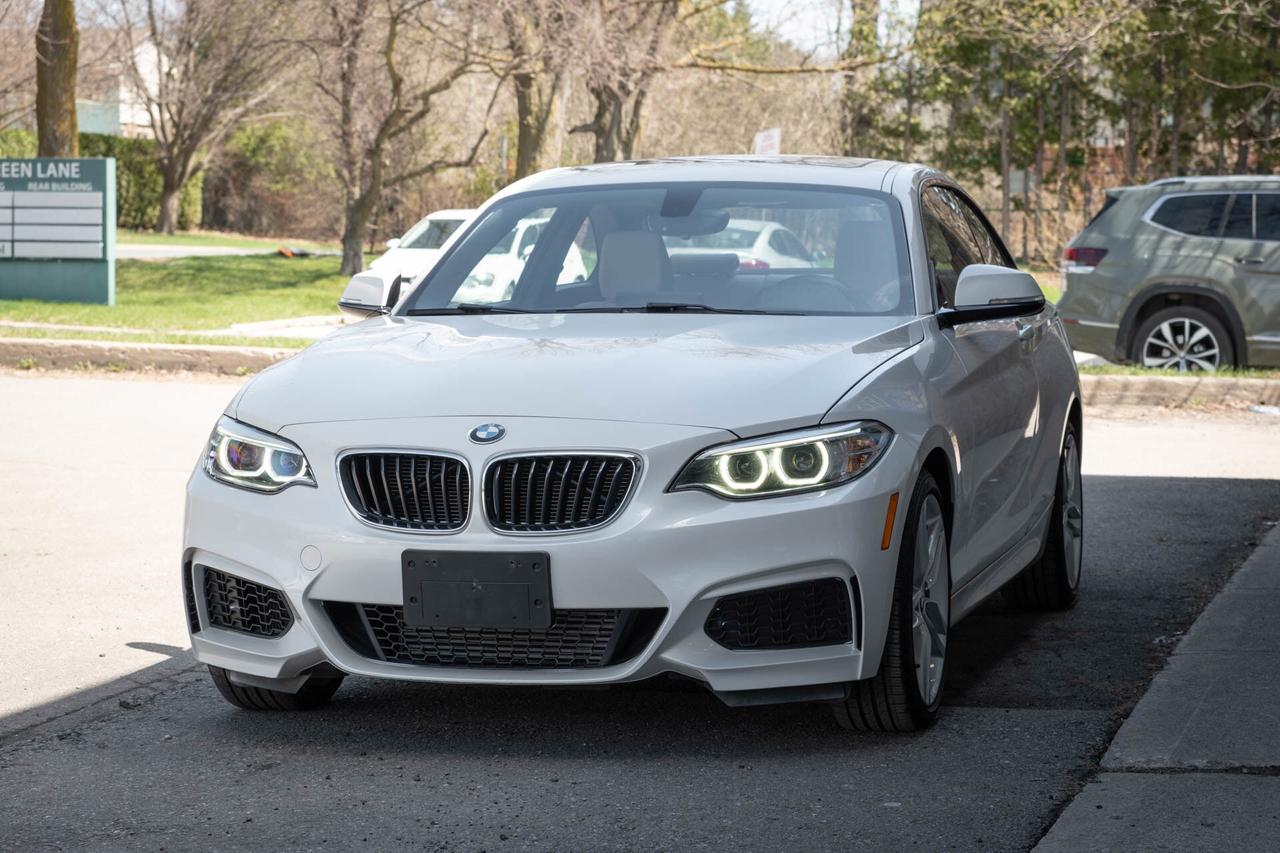 2016 BMW 2-Series 228i xDrive SULEV Coupe M Sport Photo