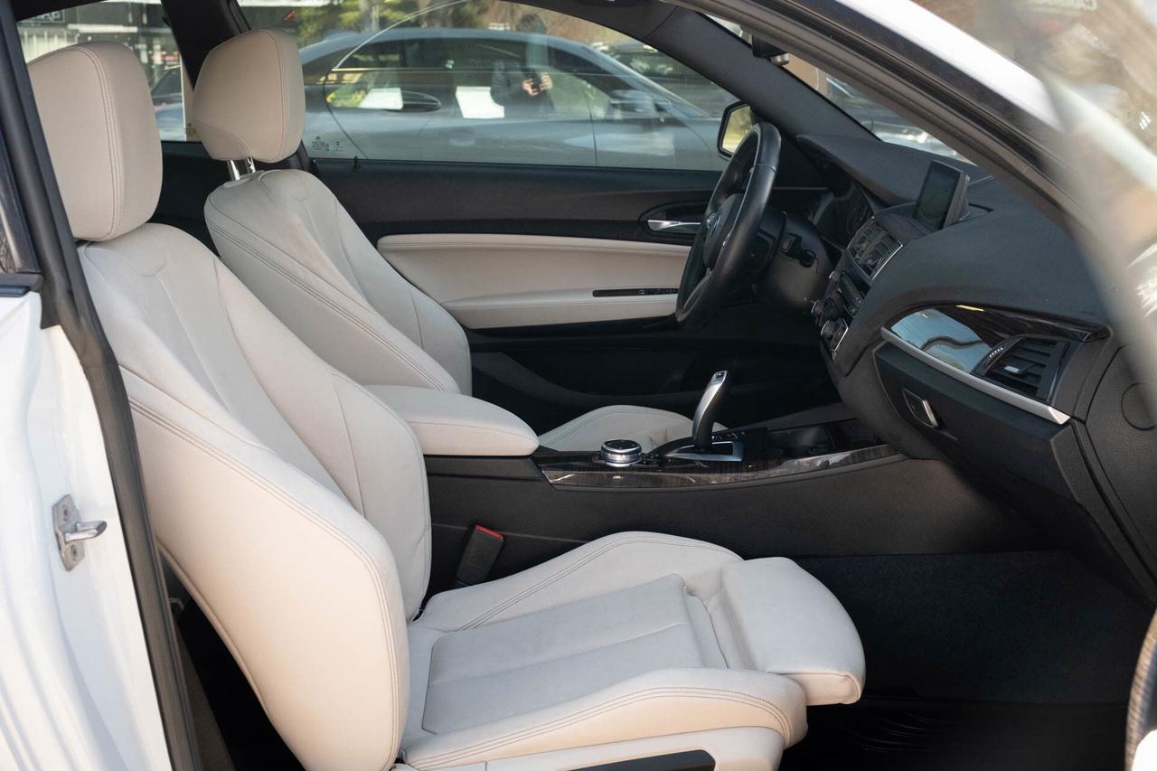 2016 BMW 2-Series 228i xDrive SULEV Coupe M Sport Photo