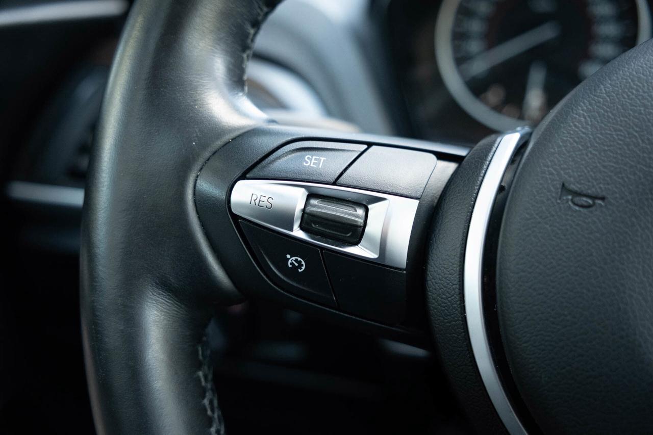 2016 BMW 2-Series 228i xDrive SULEV Coupe M Sport Photo