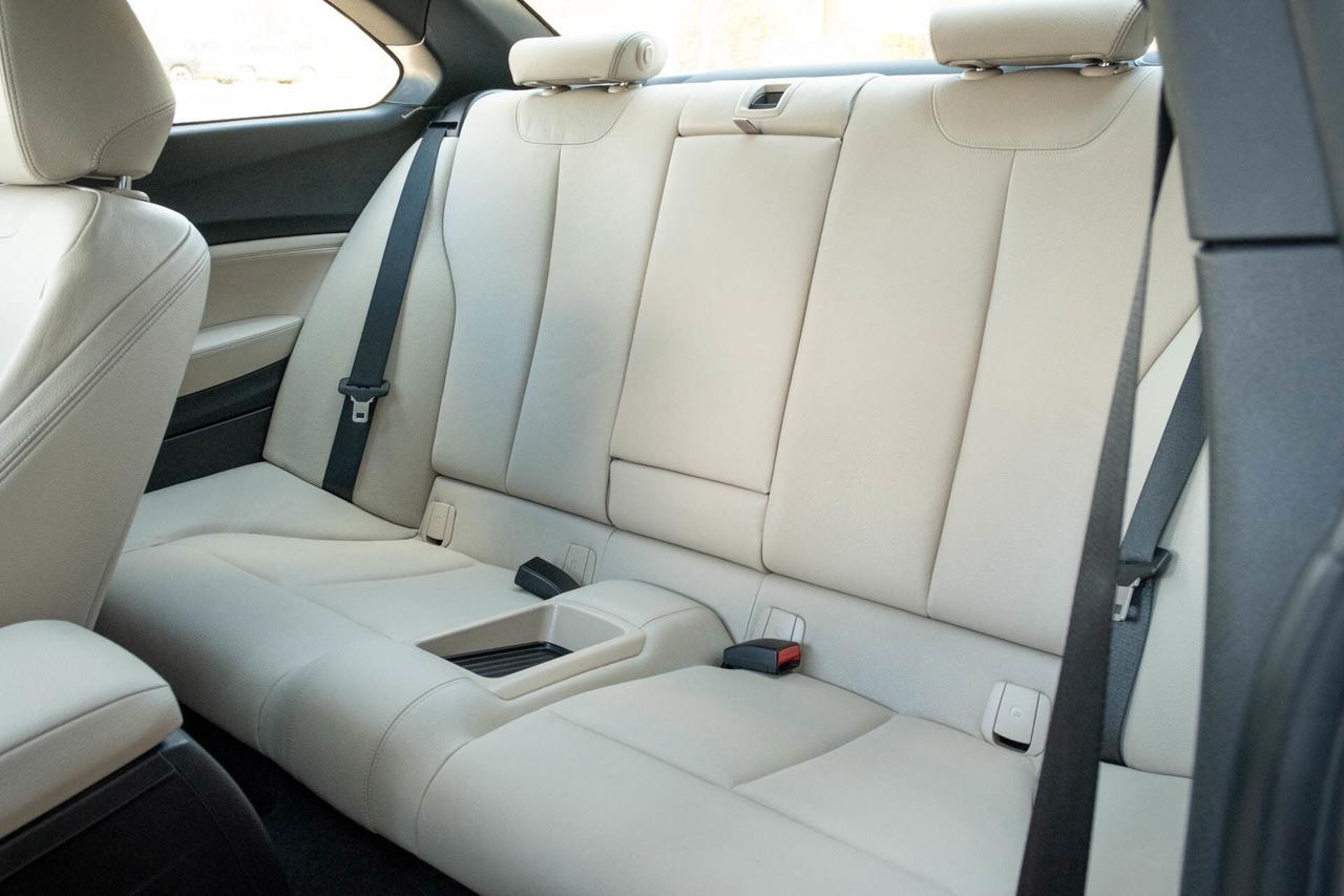 2016 BMW 2-Series 228i xDrive SULEV Coupe M Sport Photo