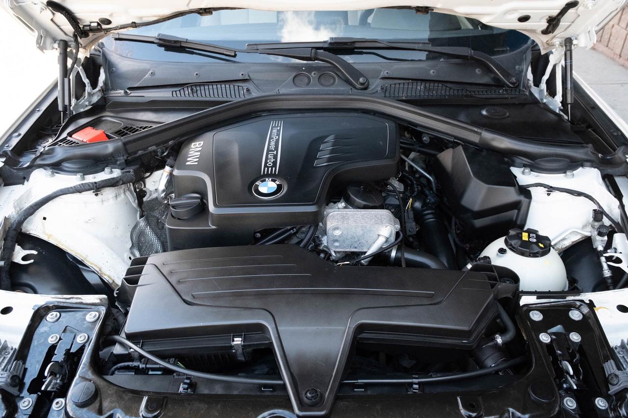 2016 BMW 2-Series 228i xDrive SULEV Coupe M Sport Photo