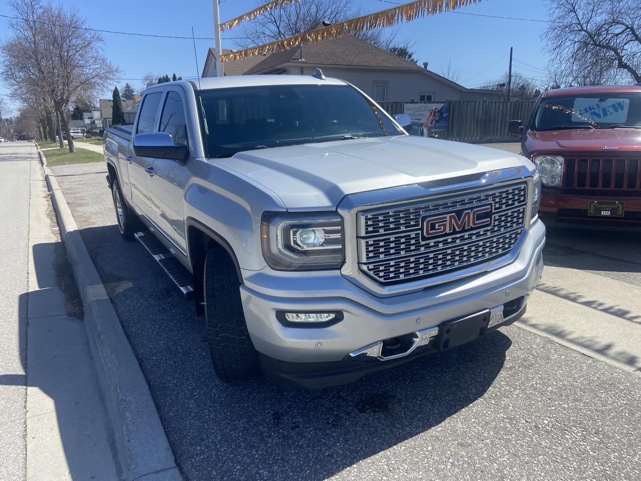 2018 GMC DENALI CREW SIERRA 1500 Photo