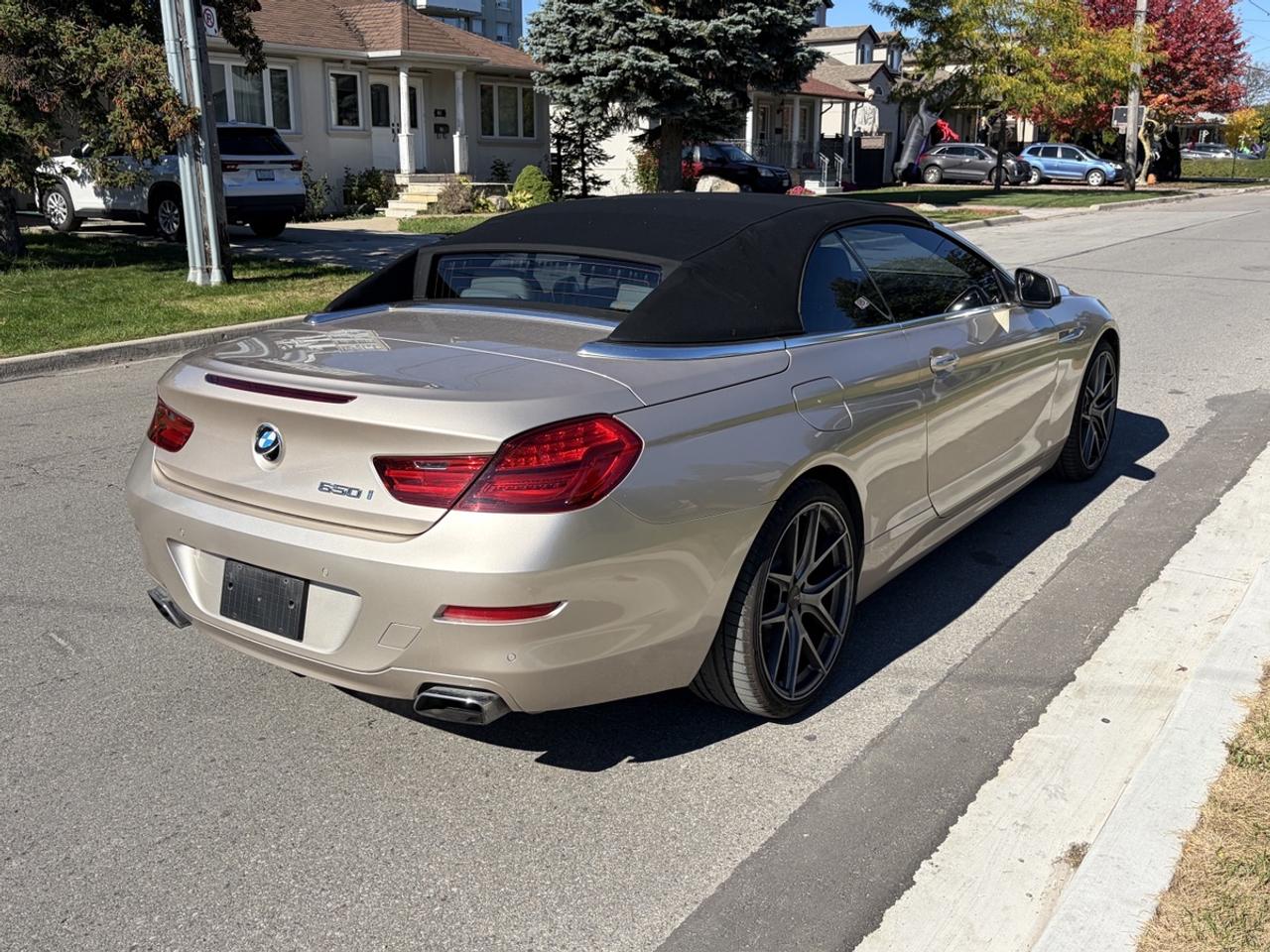 2012 BMW 6 Series 650i Photo
