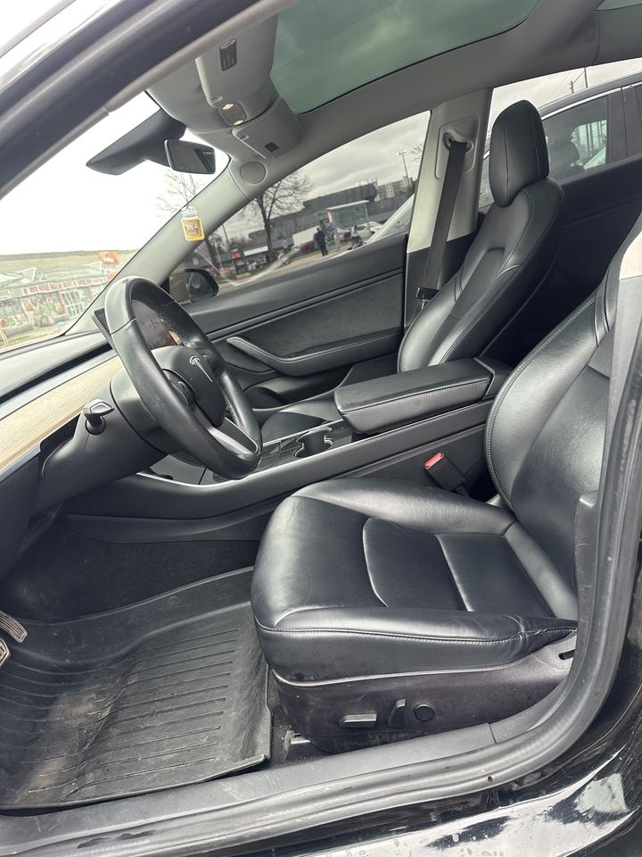 2018 Tesla Model 3 Base Photo