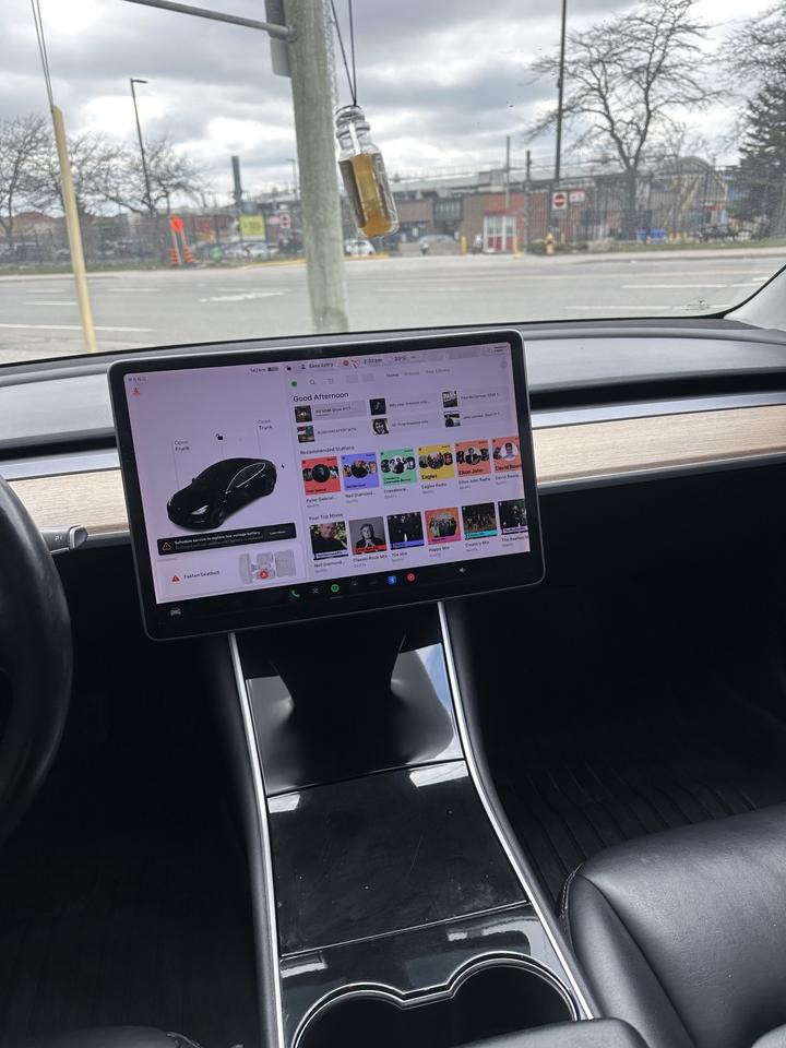 2018 Tesla Model 3 Base Photo