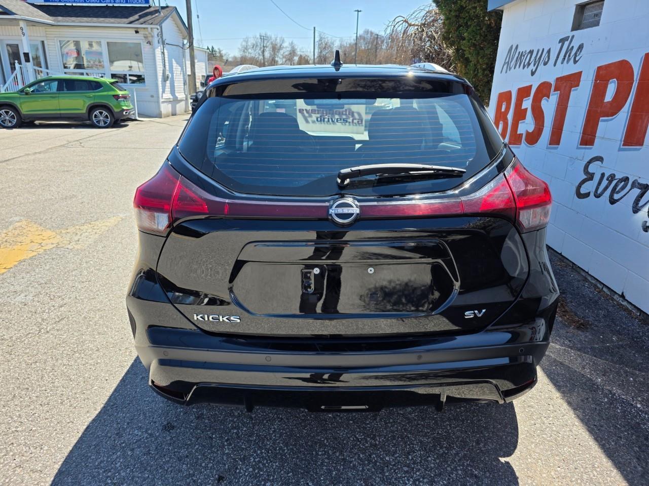 2024 Nissan Kicks SV 4dr Front-Wheel Drive Photo