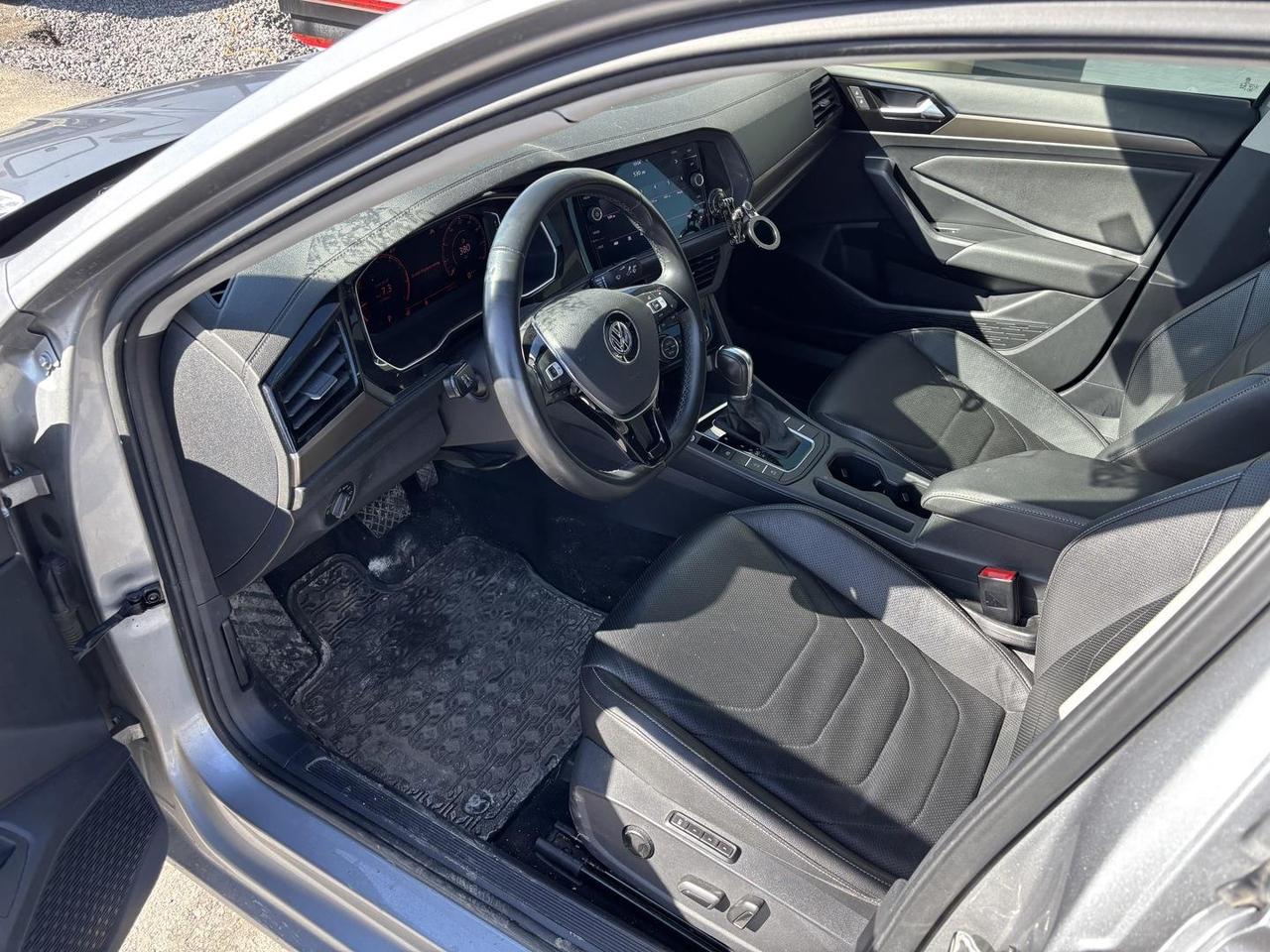 2019 Volkswagen Jetta 1.4 TSI Execline (A8) 4dr Sedan Photo4