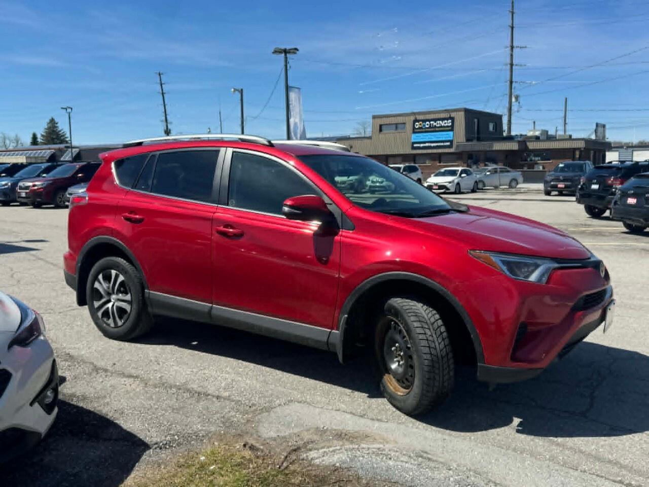 2017 Toyota RAV4 LE   CRUISE CONTROL   HEATED SEATS   ONE OWNER   S Photo