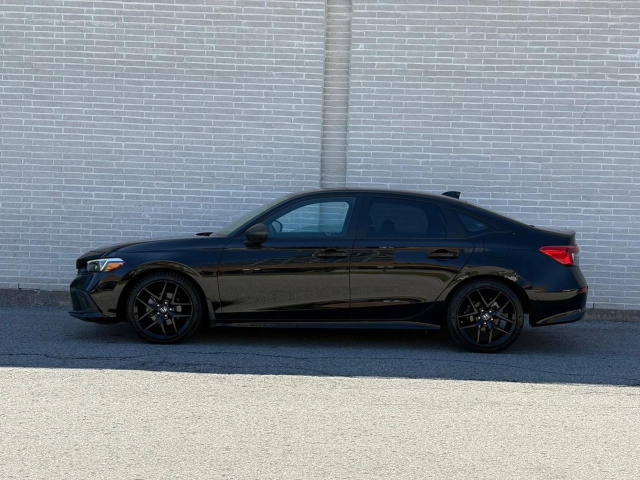 2024 Honda Civic Sport Photo2